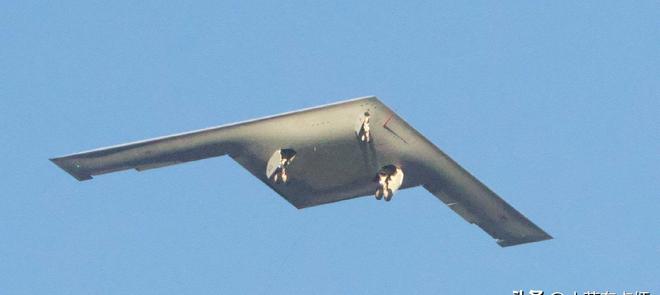 必一智能运动科技：外媒曾放言：B-21可自由进出中国并随意轰炸中国完全拦不住？(图5)