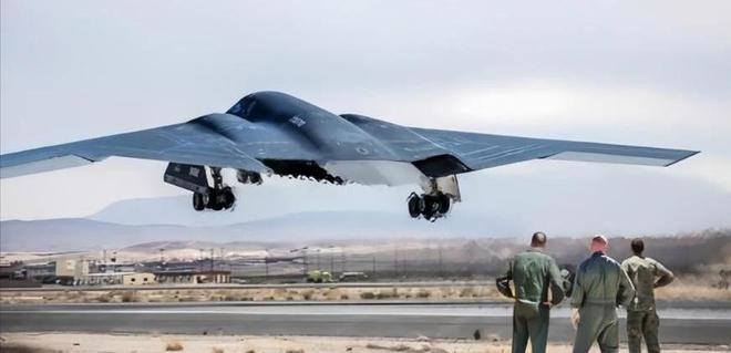 必一智能运动科技：外媒曾放言：B-21可自由进出中国并随意轰炸中国完全拦不住？(图9)