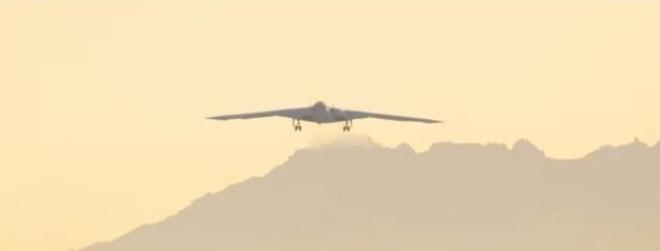 必一智能运动科技：外媒曾放言：B-21可自由进出中国并随意轰炸中国完全拦不住？(图18)