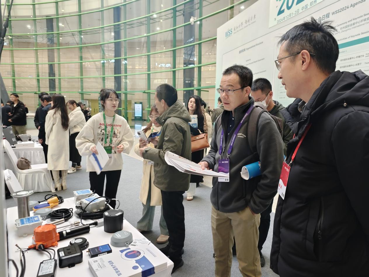 必一运动科技：优秀企业齐聚一堂2024传感器大会“黑科技”产品引围观(图4)