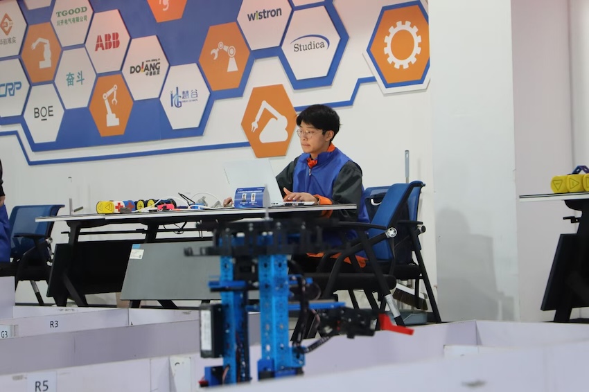 “00”后鏖战中原四川青年技能人才这样“拼”进国赛(图4)