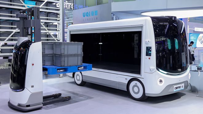 从多机智能到全栈效能UQI优奇全栈式无人物流解决方案再进化(图2)