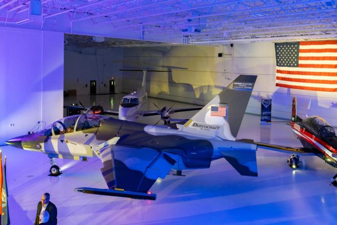 必一运动：美国砸3800万急造教练机专练五代机飞行员对华围堵将再升级(图3)