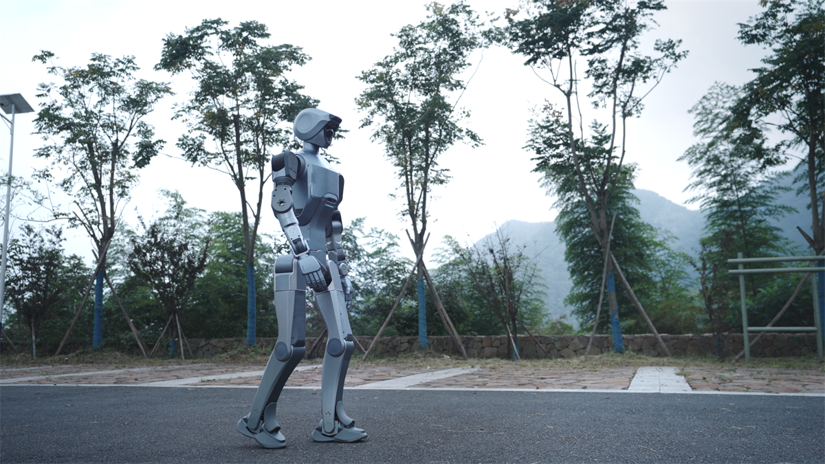 必一智能运动科技：2025人形机器人深度横评：五大维度解析谁才是真正的“实用型”机器人(图3)