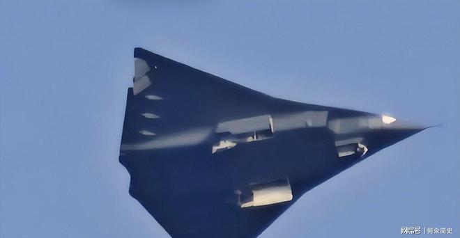 美国媒体提醒空军：歼-36非中国“圈套”需谨慎对待(图4)