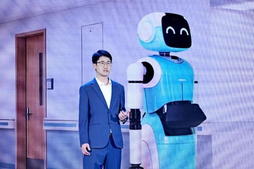 AI如何守护银龄生活？成都智慧康养机器人来了！(图9)